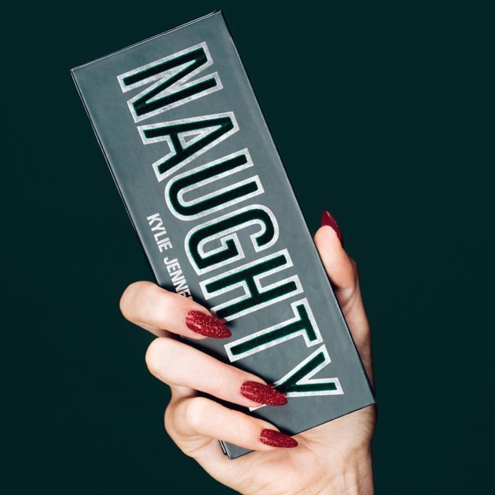 🌟❤️Kylie Cosmetics Naughty Pallete ❤️🌟